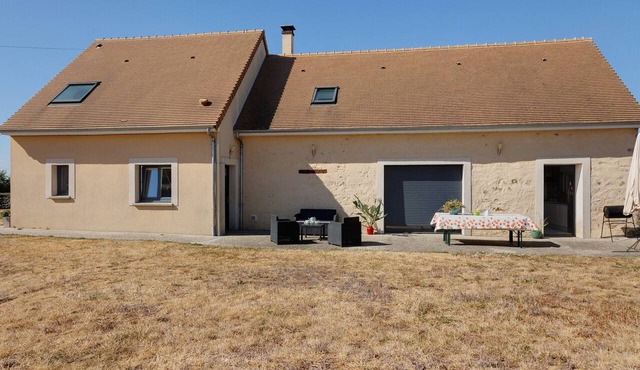 Ô Pré de Beauregard – 4-Star Gîte in a Peaceful Setting Near Brûlon Leisure Center in Brûlon
