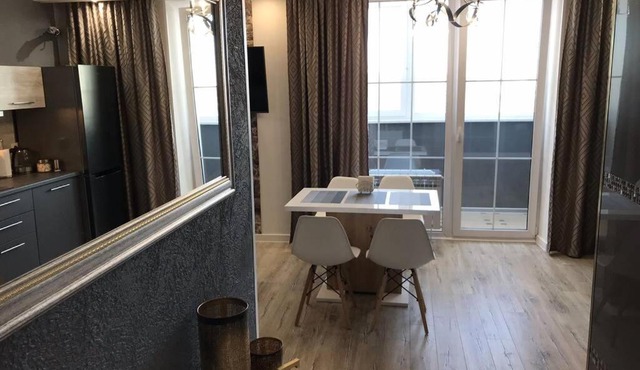 Апартаменты у Кристалла на Менделеева