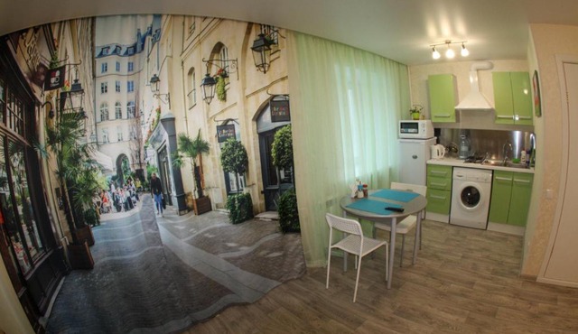 АПАРТАМЕНТЫ ЦЕНТР возле ПЛОЩАДИ 1905 ГОДА