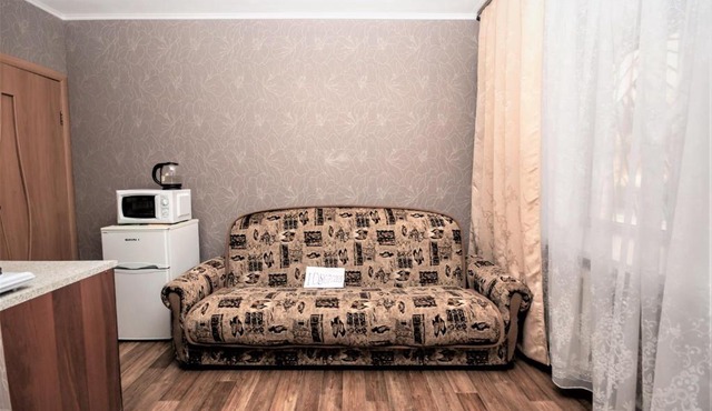 Студия рядом жд вокзал