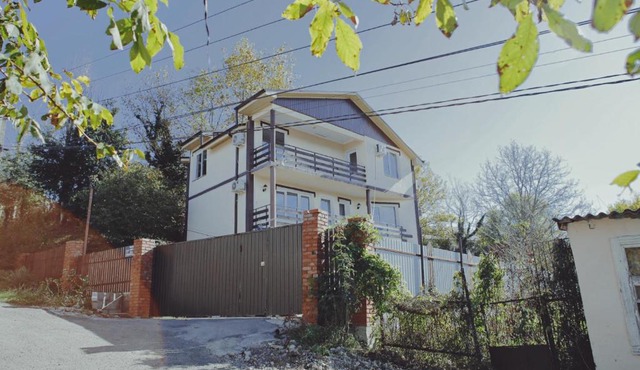 Тихий дворик