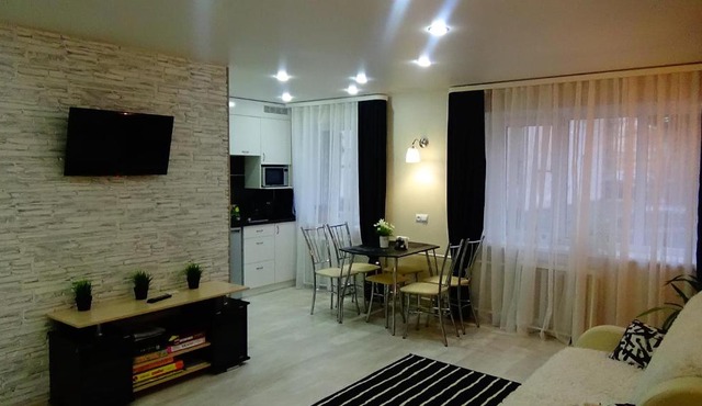 Трёхкомнатная квартира у Кремля в краткосрочный найм