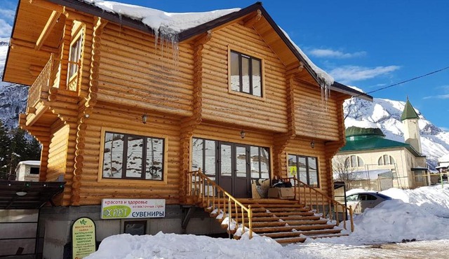 Шале Мухтар