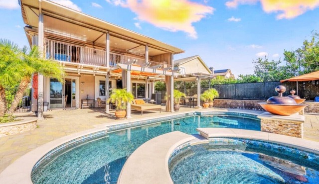 ৎ୭The safty paradiseৎ୭H/w Pool Jacuzzi, 4 bedrooms