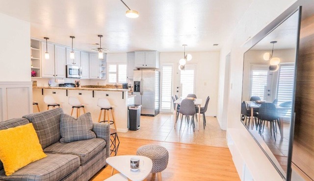 𖤓CalExpo House Sale Big Kitchen Backyard Pets Garage𖤓