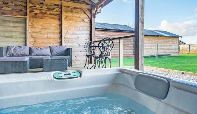 0 bedroom accommodation in Pershore