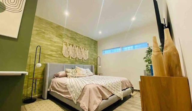 0) Suite Mía: Luxury Comfort Queen Size Bed Roma Sur