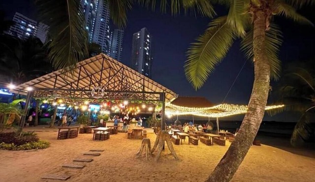 0%Tax Muji Full Seaview NetFlix2CarPark 3BR 6-12px