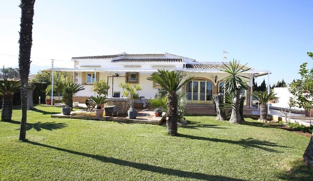 026 Villa Leonor
