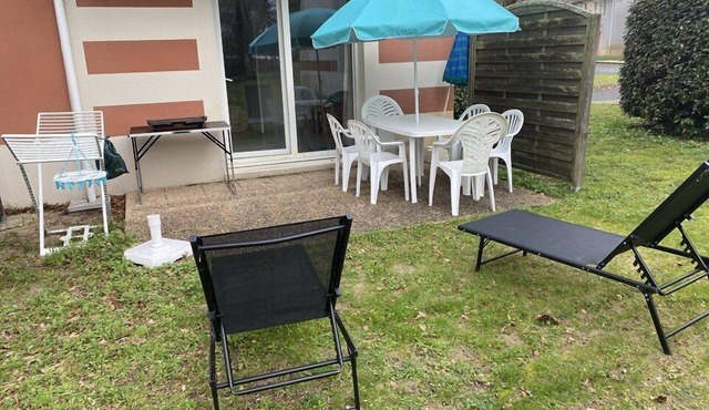 036 - Terraced house in a holiday estate with swimming pool