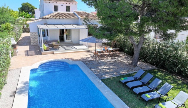 0600 Villa Montenegro with pool