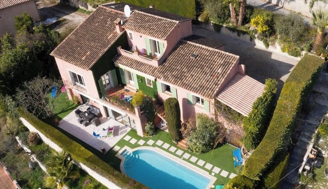 06C-Villa for 8 persons with pool near Nice