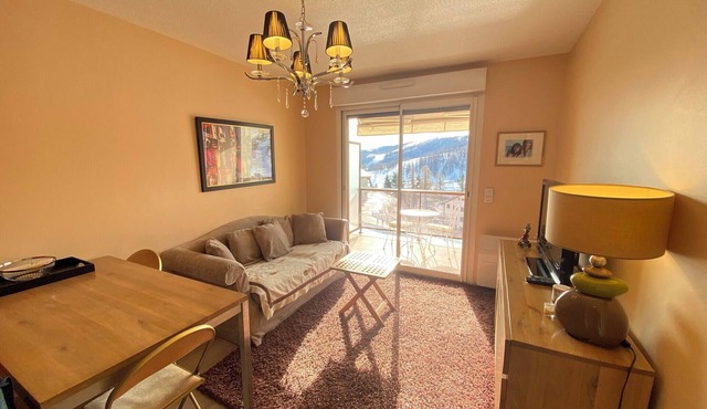 06CL : Nice apartment with terrace and garage