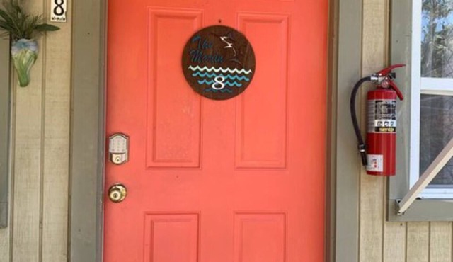 08) The Marlin Cottage