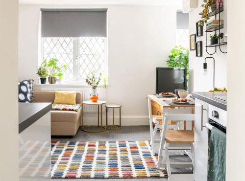 #09 Stylish 2 bed Apart Sleep 5 fast Wi-fi BHX NEC