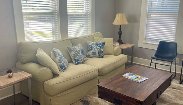 1 1/2 blocks to beach right near Pleasure Pier. Close to cruise terminal too!