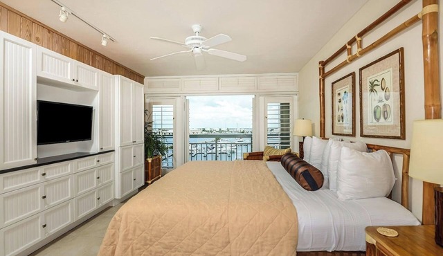 1/1 Galleon Resort, Hot Tub, Pool, Marina, Gym