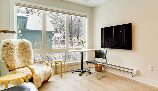 < 1/2 Mi to Downtown: Quiet Northfield Apartment