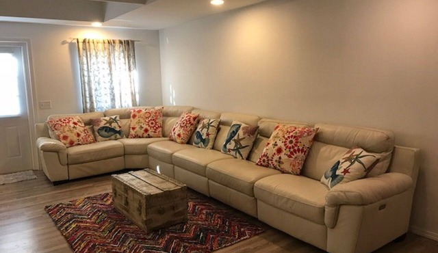 1/4 Mile To The Boat Launch & Beach 2 miles the Camp! Free WiFi, beautiful space