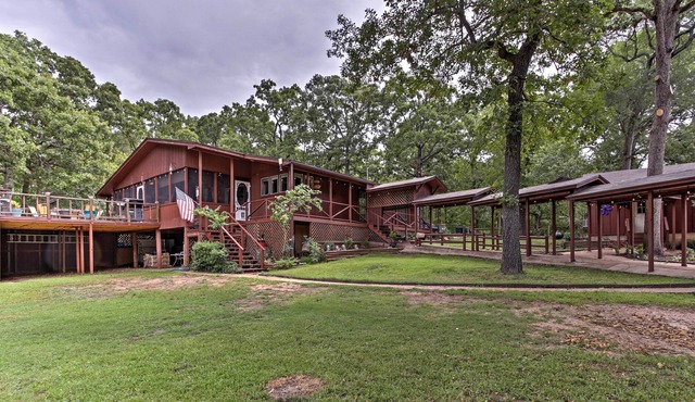 1-Acre Rustic Lake Resort w/ Outdoor Entertainment