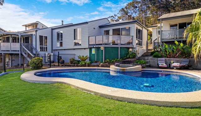 1 Alexander Place, North Narooma