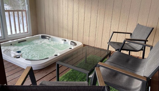 1 and Only Riverside Accommodations