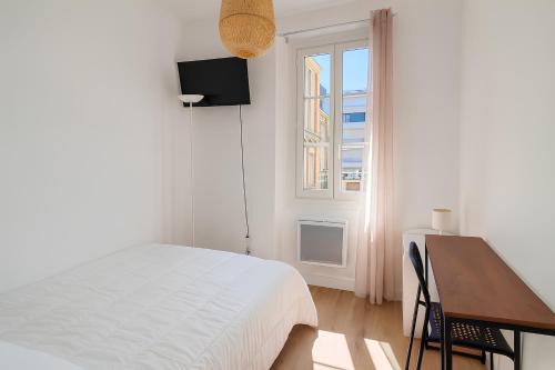 1 Appart Hôtel Chambre privée, espaces communs partagés, Centre Rouen Gare, Linge & Ménage inclus