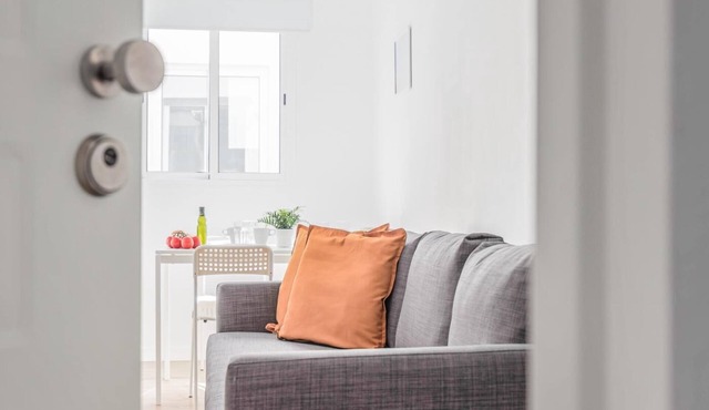 1 Apt 2 BR Algaba Terraza
