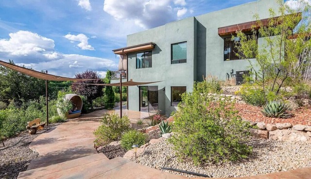 1 bd,1 bth pet friendly patio close to Sedona