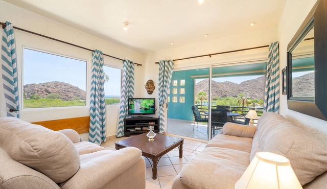 1 Bed & 1 Bath Condo with Ocean, Mountain and Golf course View, Amazing