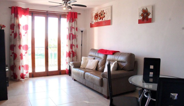 1 Bed 1 Bath fantastic Apt Villamartin Plaza, Golf, Fun & Sun