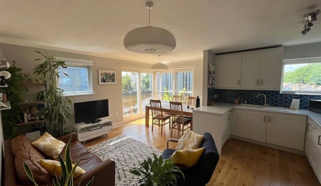 1 Bed. 8 mins to London Bridge Station