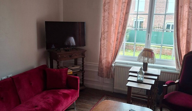 1 Bed and breakfast in villa Amenaide in Roisel countryside