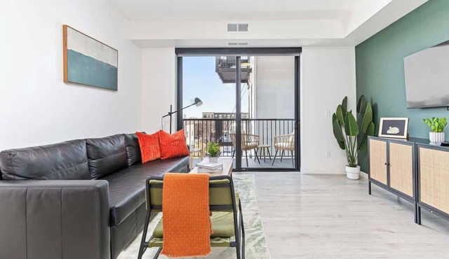 1 Bed |Balcony| Near Down town