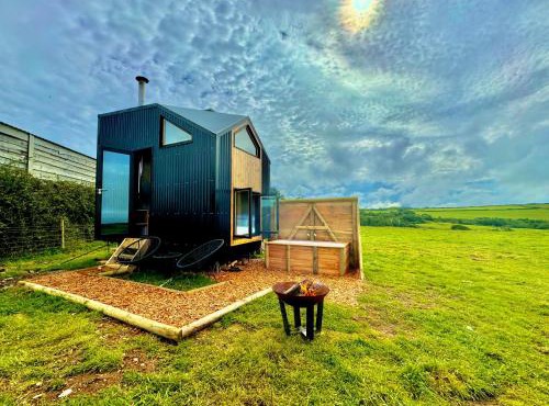 1 Bed Cabin - Sleeps 2 - Parking