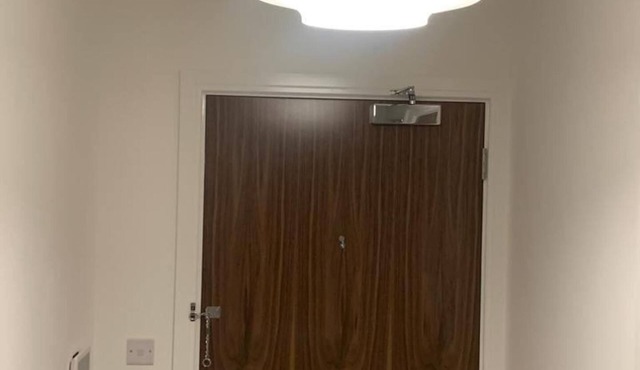 1 Bed Flat- Direct Links to Central London