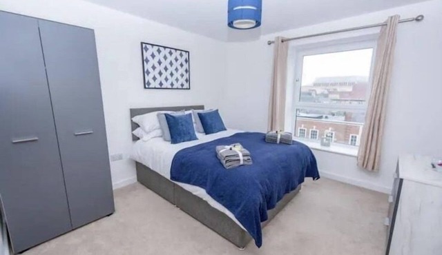 1 Bed Flat - Sleeps 2 - Parking - Wifi