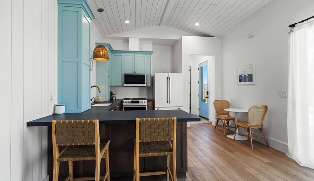 1-Bed Guest House in Serene Palo Cedro – Your Perfect Home Away From Home