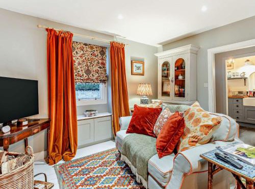 1 Bed in Gavinton 95832