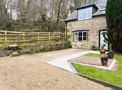 1 Bed in Godshill oc-ic146