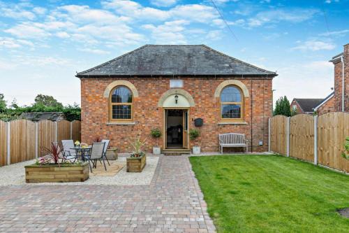 1 Bed in Kinsham oc-t30051