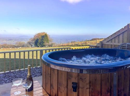 1 Bed in Llanover oc-y30114