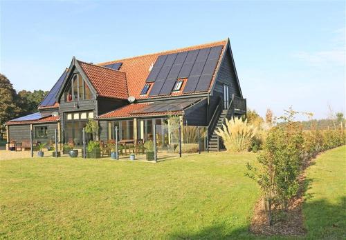 1 Bed in Woodbridge oc-meb