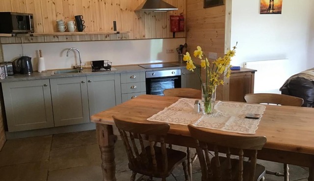 1 Bed Lodge-Sleeps 4-Pet Friendly-Free Parking