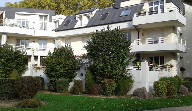 1 Bedroom Apartment in Illkirch-Graffenstaden