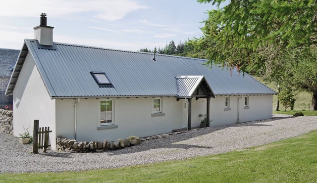 1 bedroom accommodation in near Comrie and Crieff