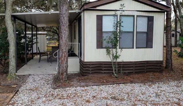 1 Bedroom, 1 Bath Park Model Near Disney