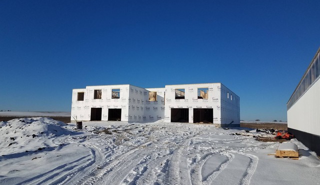 1 Bedroom 1 Bath Suite in Villa, Rural WI setting close to Madison!