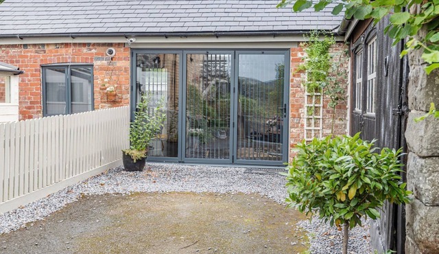 1 bedroom accommodation in Newbridge-on-Wye, near Llandrindod Wells