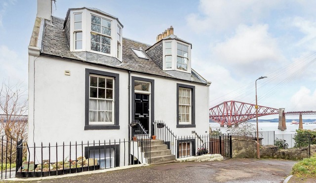 1 bedroom accommodation in South Queensferry